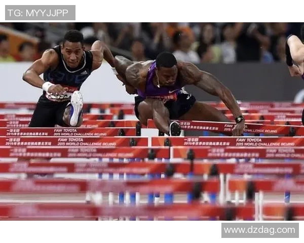 足球明星挑战极限速度100米赛跑展现惊人运动天赋与激情 足球明星挑战极限速度100米赛跑展现惊人运动天赋与激情